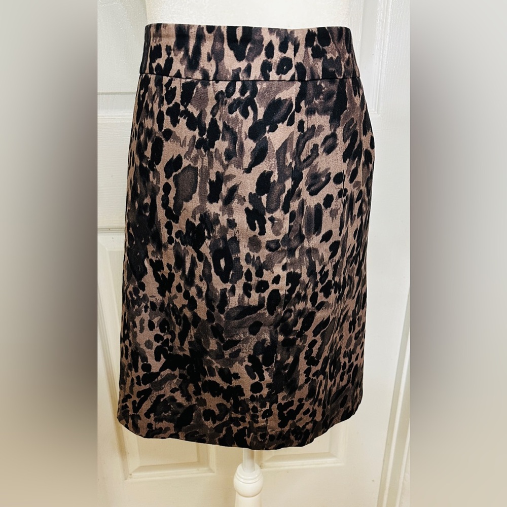 Ann Taylor A-Line Skirt Animal Print Brown size 10 Petite